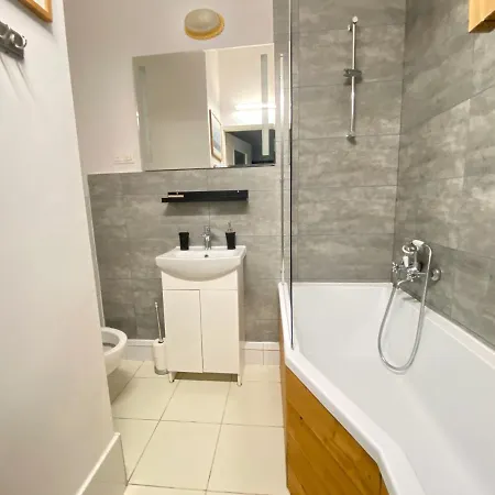 Kamienica Monte Cassino Sun I 7 Min Plaza I 2 Sypialnie I Balkon By Comfy *